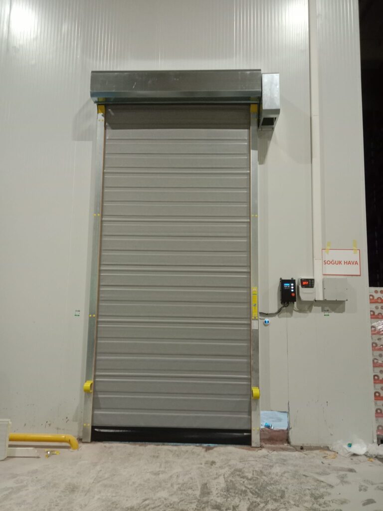 pvc sarmal branda kapı